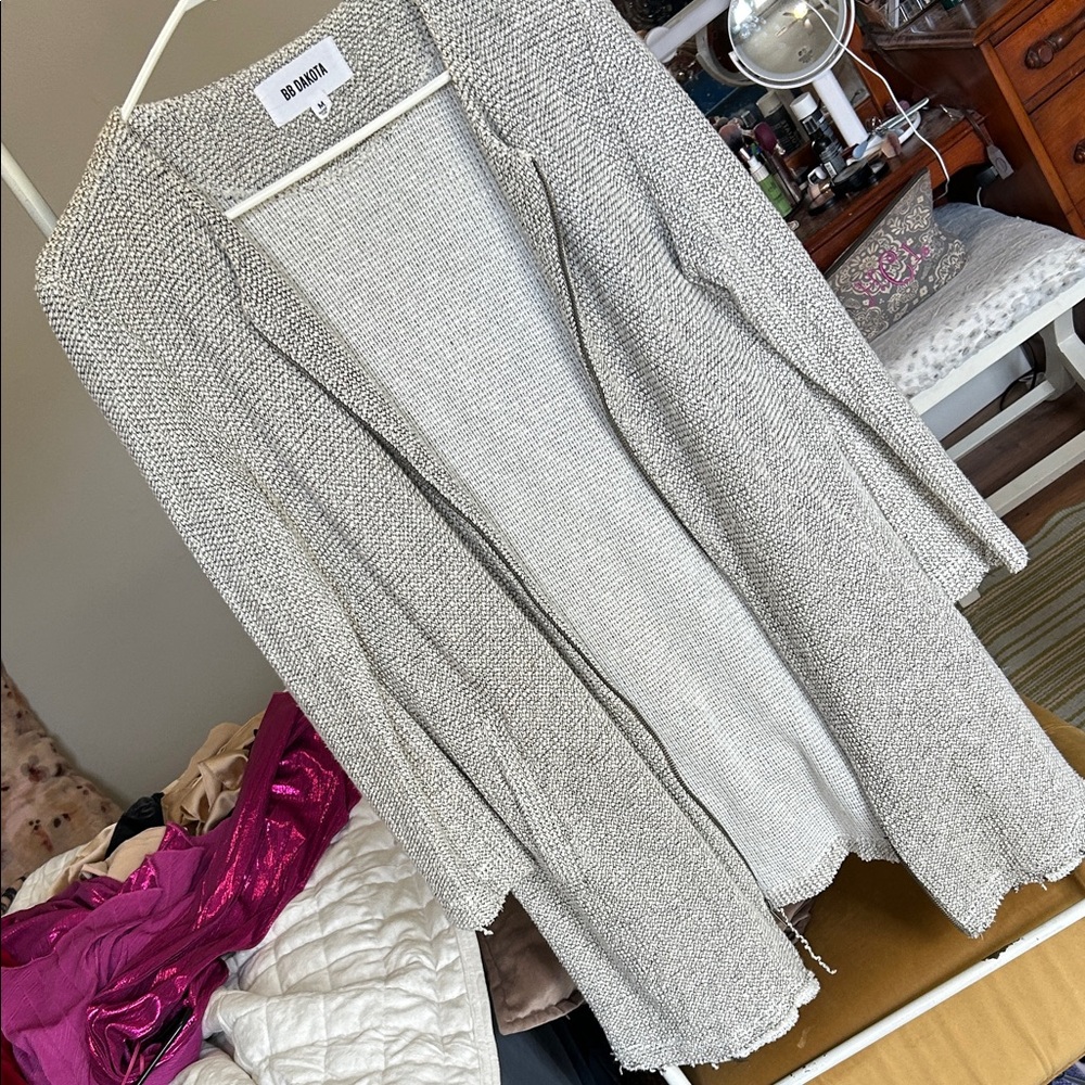 BB Dakota by Steve Madden Gray Textured Cardigan